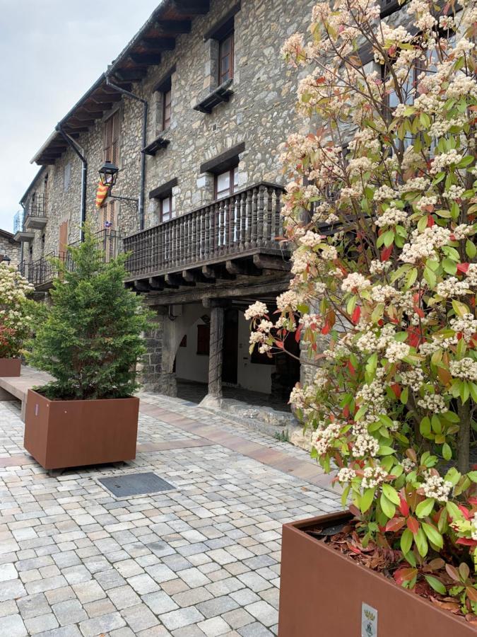 Cal Jan - La Muralla Bellver De Cerdanya Zewnętrze zdjęcie