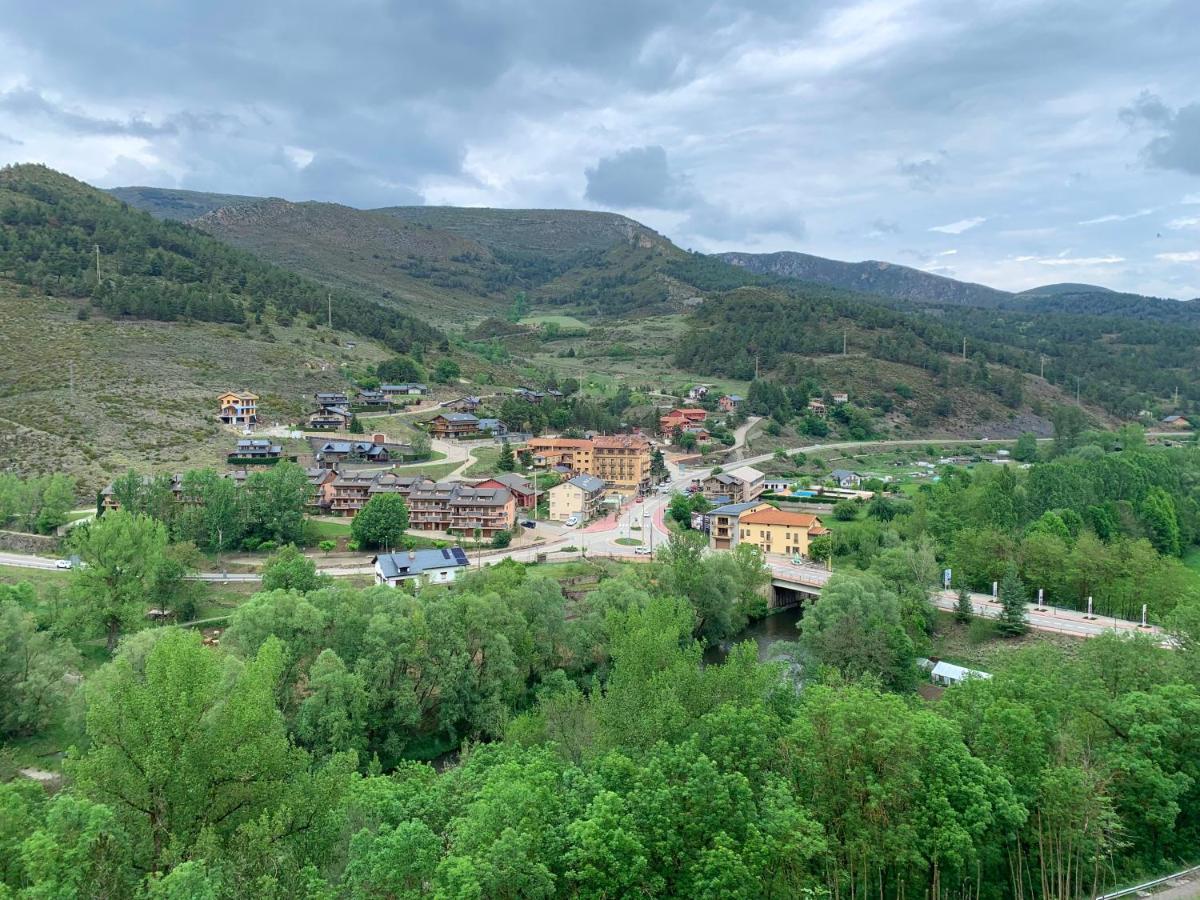 Cal Jan - La Muralla Bellver De Cerdanya Zewnętrze zdjęcie
